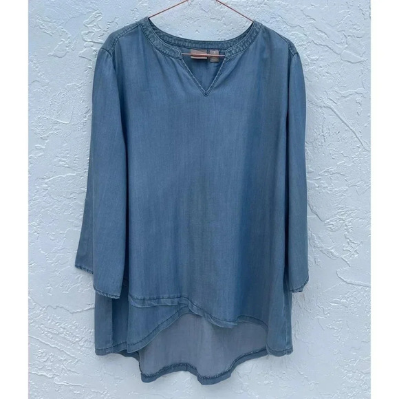 Chicos Womens Long Sleeve High Low Asymmetrical Denim Blue Top Sz 3 - Picture 1 of 11